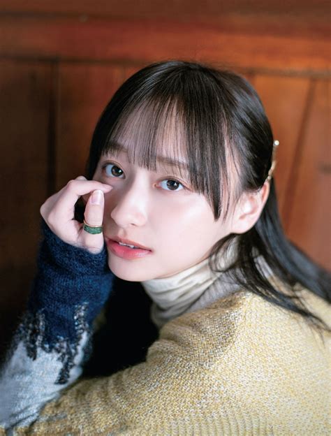 影山優佳 水着画像|（写真）日向坂46・影山優佳、初の水着カット公開「間違いなく。